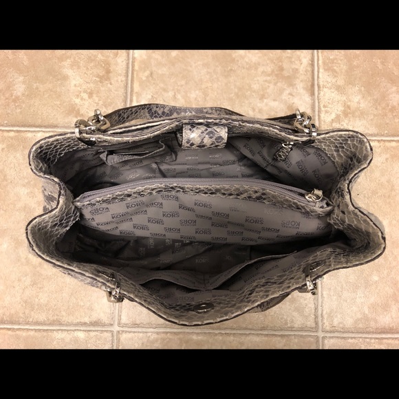 Michael Kors Animal Print Handbag - Picture 3 of 3